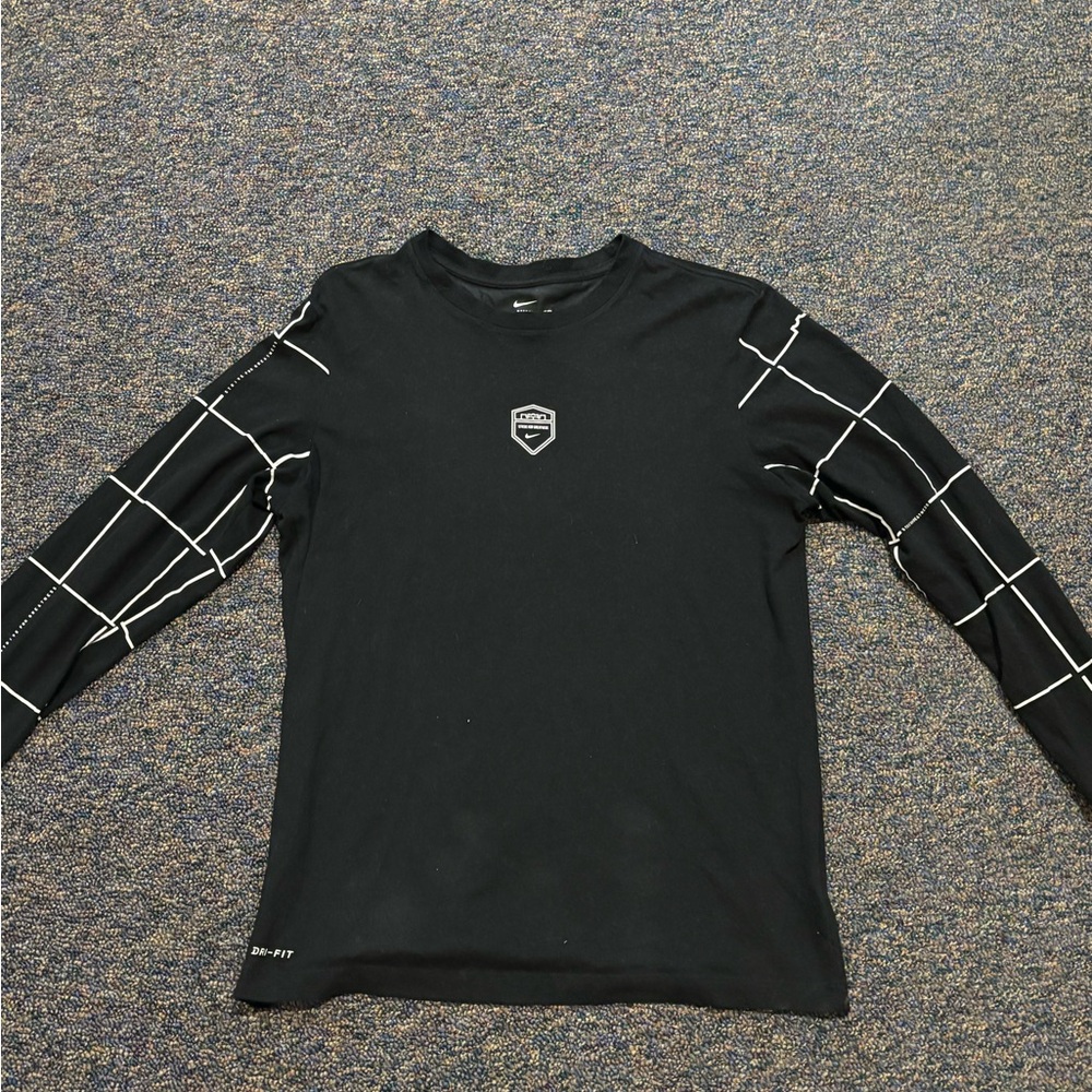 Nike Dri Fit LeBron James Strive For Greatness Black Men’s M Long Sleeve Shirt